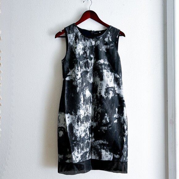 ELIE TAHARI Lamb Leather Trimmed Silver and Black Abstract Sheath Dress SZ 4 - Picture 2 of 9